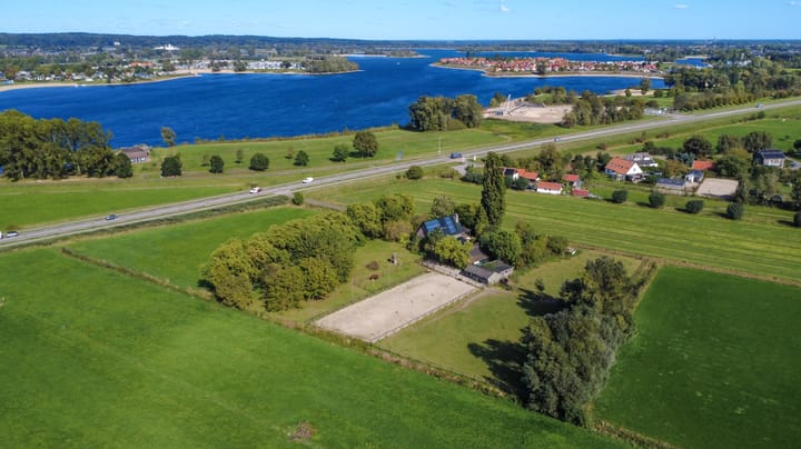 Bandijk 41 in Lathum foto