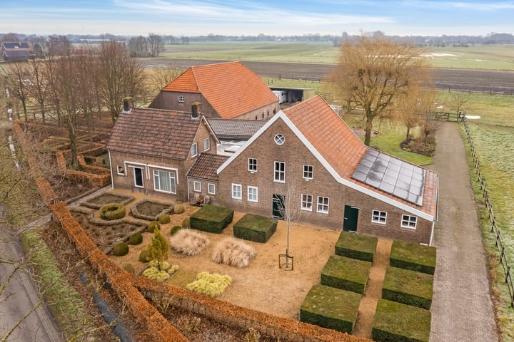 Bankenstraat 4 in Etten-Leur foto