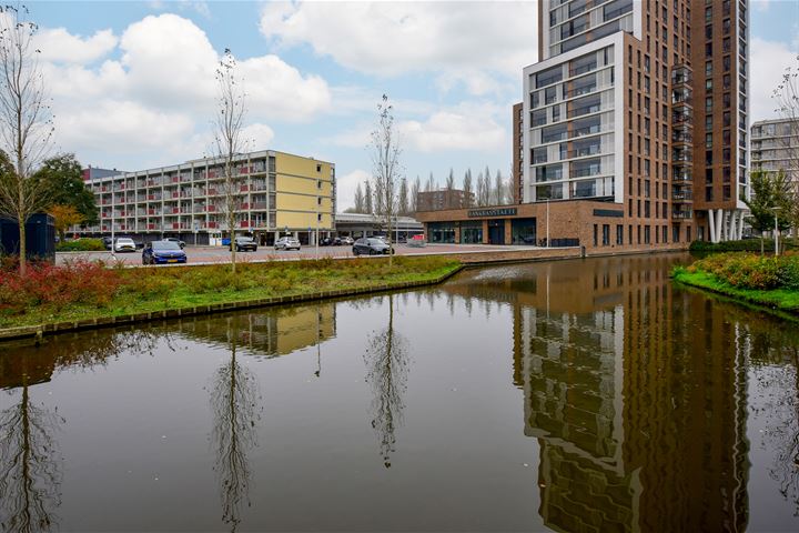 Bankrashof 58 in Amstelveen foto
