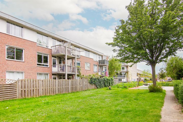 Bankwerkerij 120 in Amsterdam foto
