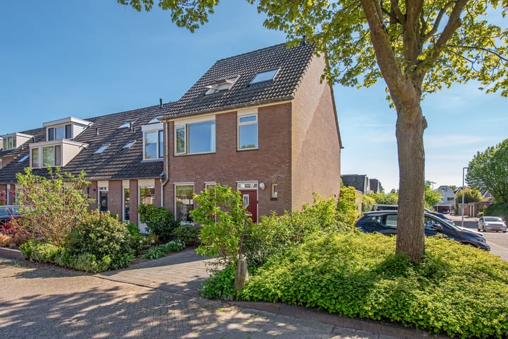 Barentszrede 64 in Zoetermeer foto
