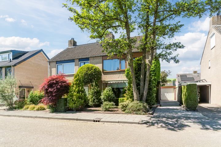 Barentszstraat 5 in Dongen foto