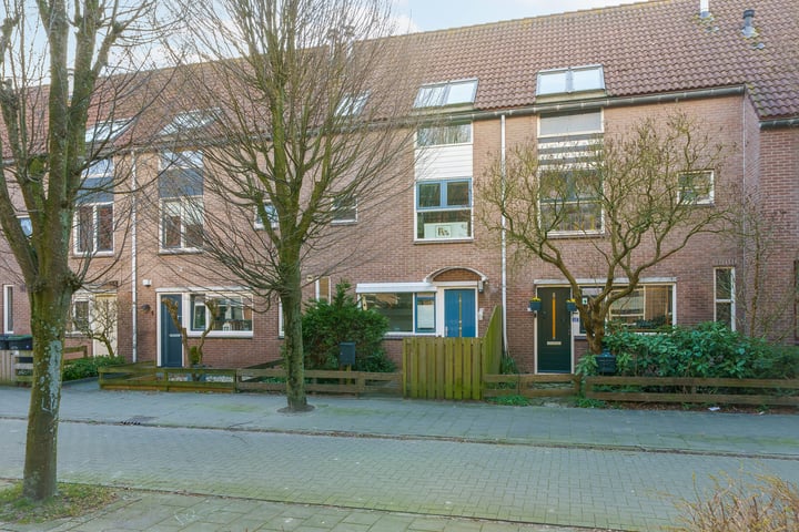 Barneveldpad 14 in Almere foto