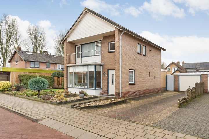 Baron Bentinckstraat 43 in Ommen foto