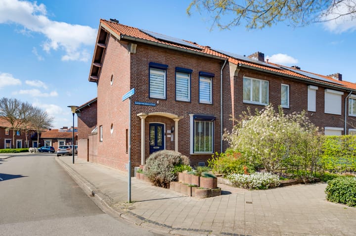 Baron van Hövellstraat 22 in Maastricht