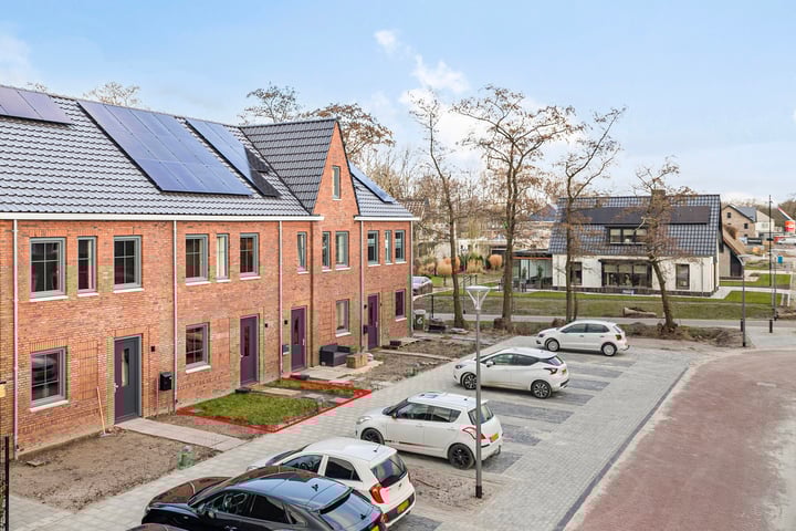 Barones 10 in Rijssen foto