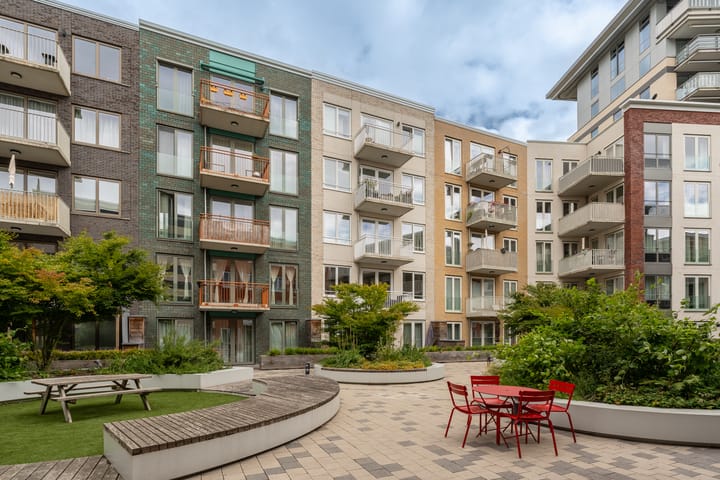 Foto van woning Bart van der Leckhof 24, Diemen