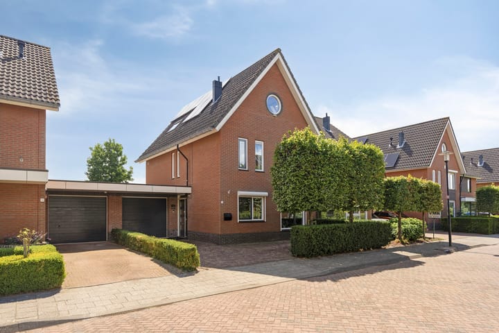Bartholomeus Boschsingel 12 in Numansdorp foto