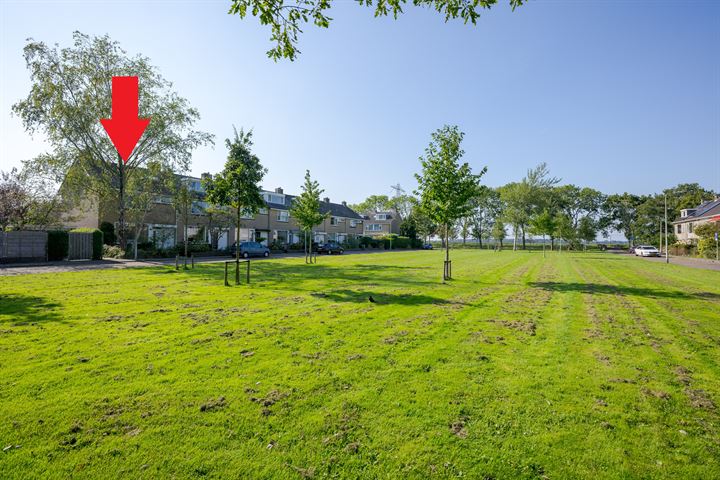 Bartóklaan 42 in Voorschoten foto