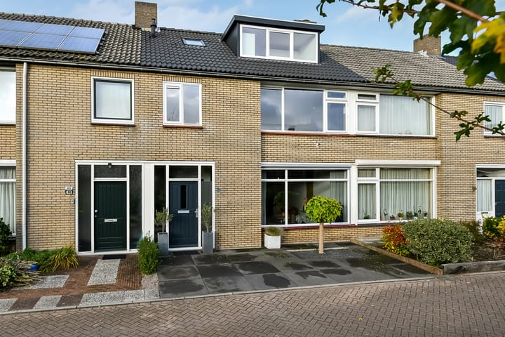 Bartókstraat 58 in Elst foto