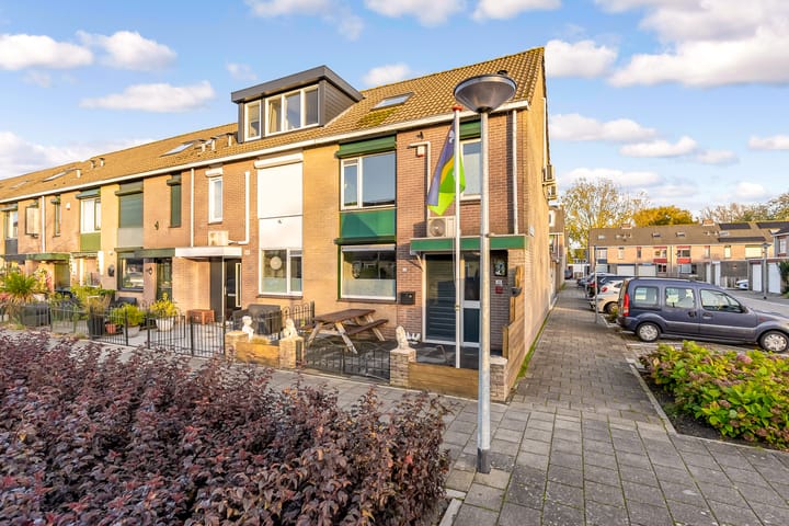 Bartokweg 28 in Almere foto