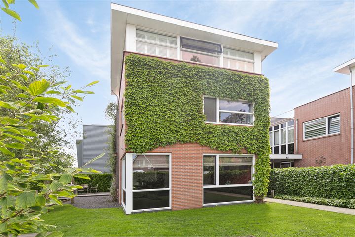Barwoutswaarder 17A in Woerden foto