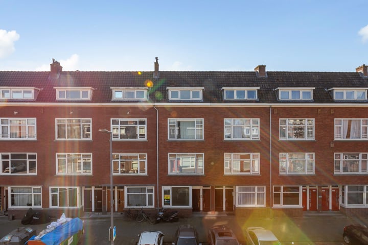 Bas Jungeriusstraat 118B-03 in Rotterdam foto