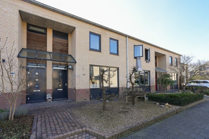 Basalt 43 in Malden
