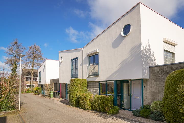 Basishof 3 in IJsselstein foto