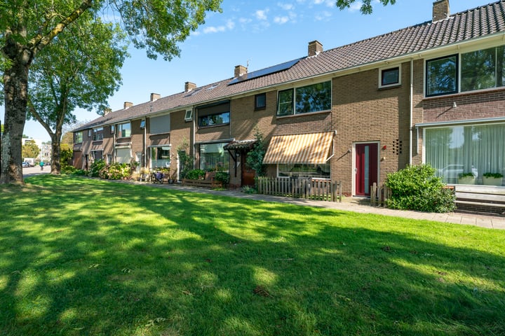 Basiusstraat 4 in Heerhugowaard foto