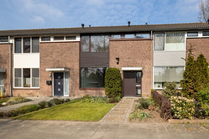 Bastenakenstraat 22 in Breda foto