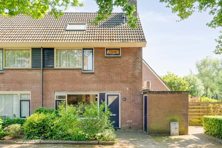 Bastertkamp 17 in Zwolle foto