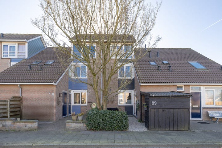 Bastionweg 99 in Weesp foto