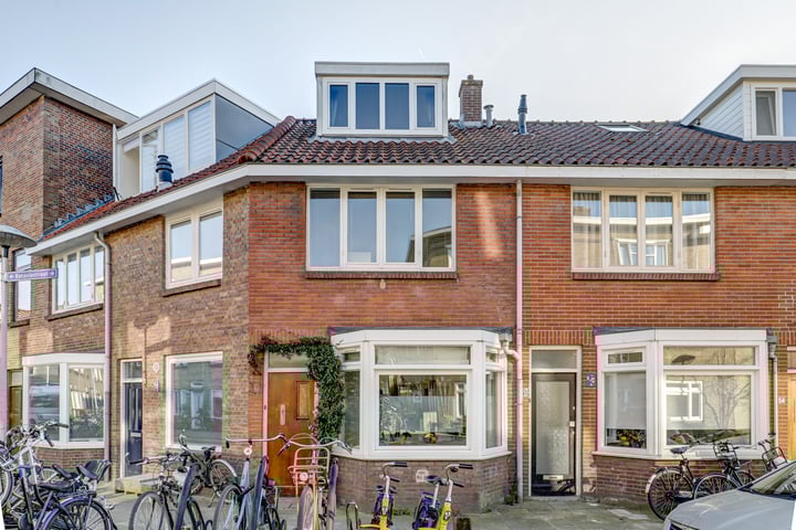 Bataviastraat 50 in Utrecht foto