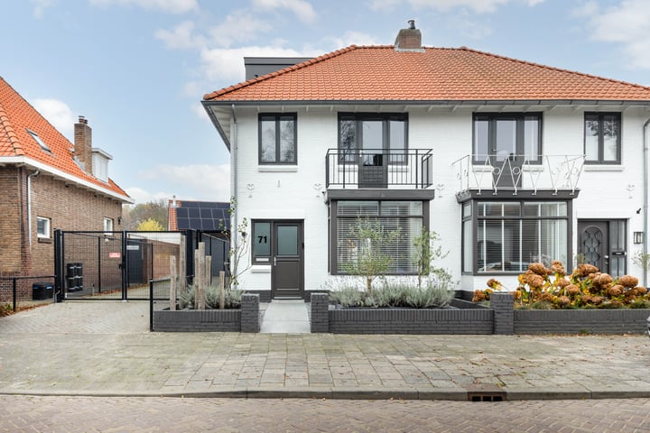 Bavelselaan 71 in Breda foto