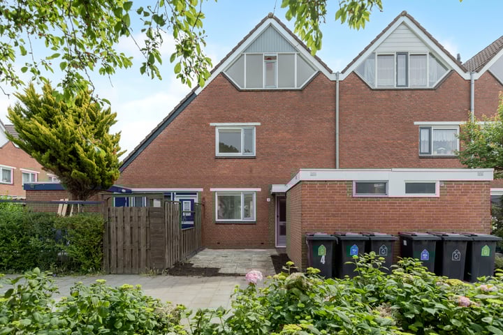 Bazeldijk 4 in Rotterdam foto