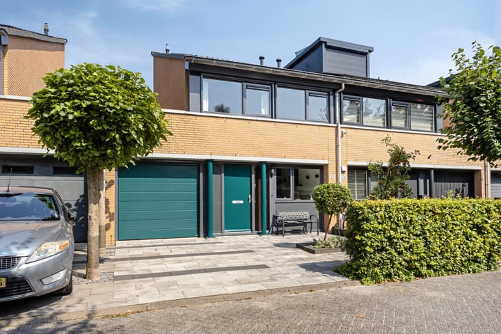 Bazillehof 115 in Hoorn foto