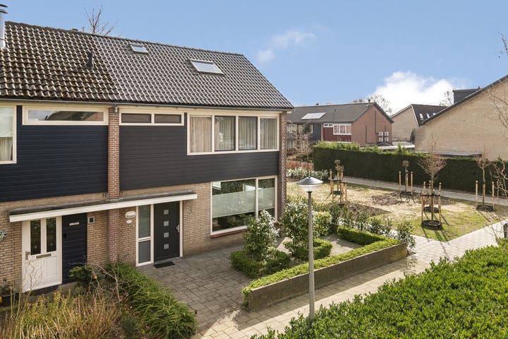 Bazuinlaan 37 in Etten-Leur foto
