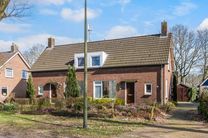 Beatrixlaan 43 in Oosterhesselen