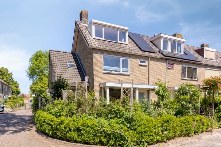 Beatrixlaan 8 in Hoevelaken