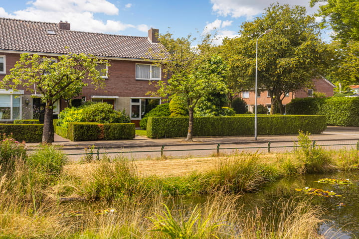 Beatrixplein 5 in Ede foto
