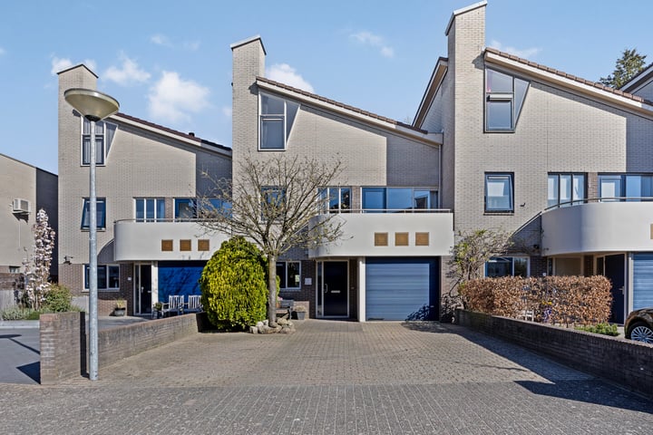 Beatrixstraat 13 in Emmen foto