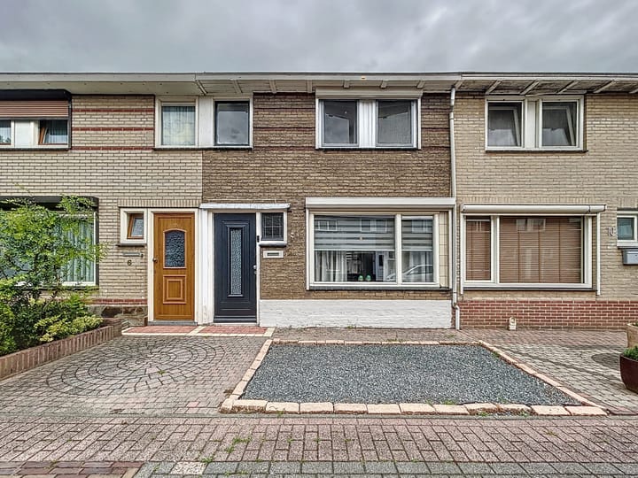 Beatrixstraat 8 in Terneuzen