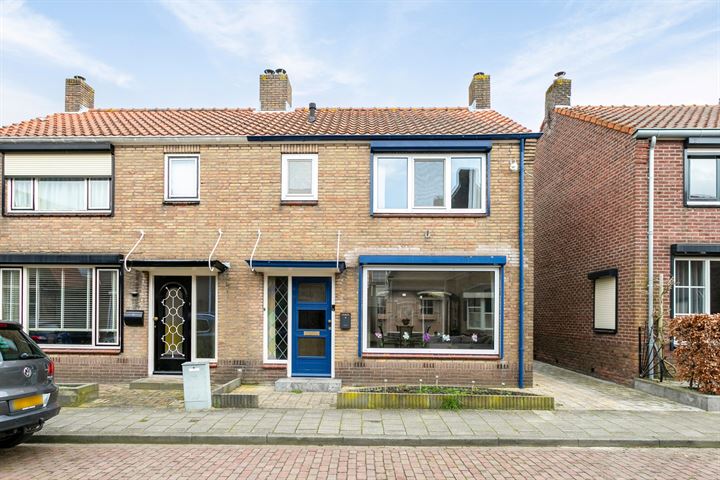 Beatrixstraat 9 in Yerseke foto