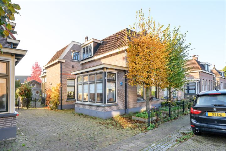 Becker's Sonsstraat 9 in Brummen foto