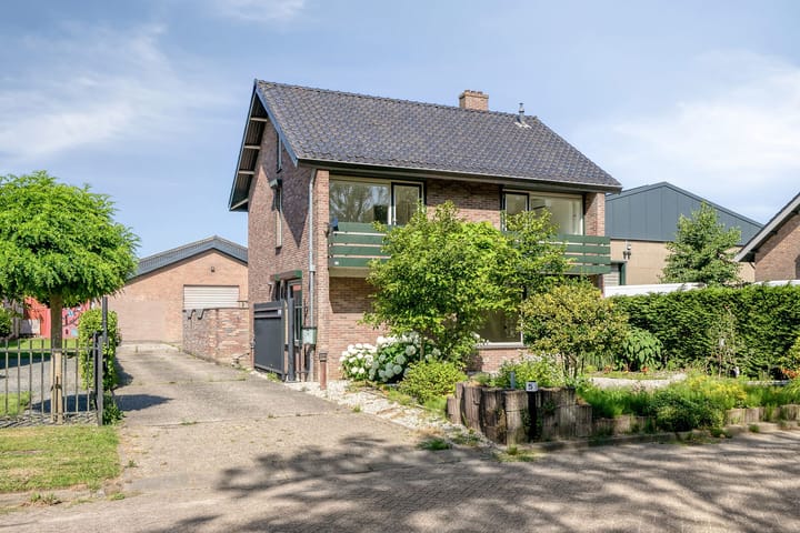 Foto van woning Bedrijfsstraat 5, Zuid-Beijerland