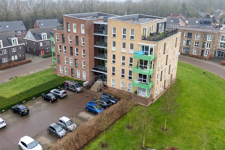 Beekenoord 136 in Westervoort foto