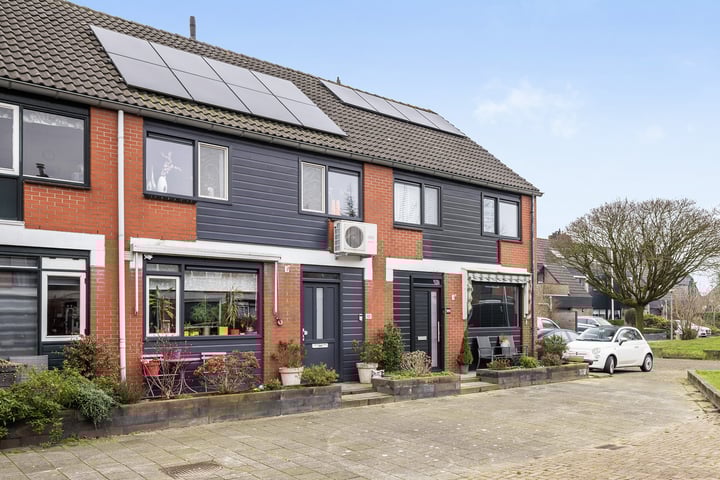 Beekenstein 100 in Dordrecht foto