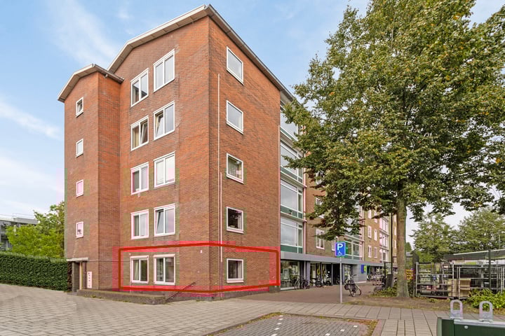 Beeklaan 2 in Bussum foto