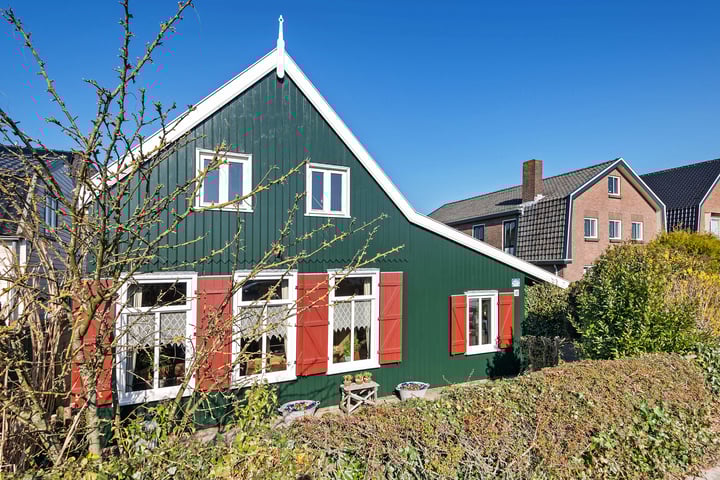 Beeklaan 92 in Hillegom
