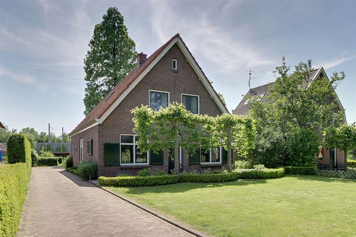 Beekseweg 16 in Babberich foto