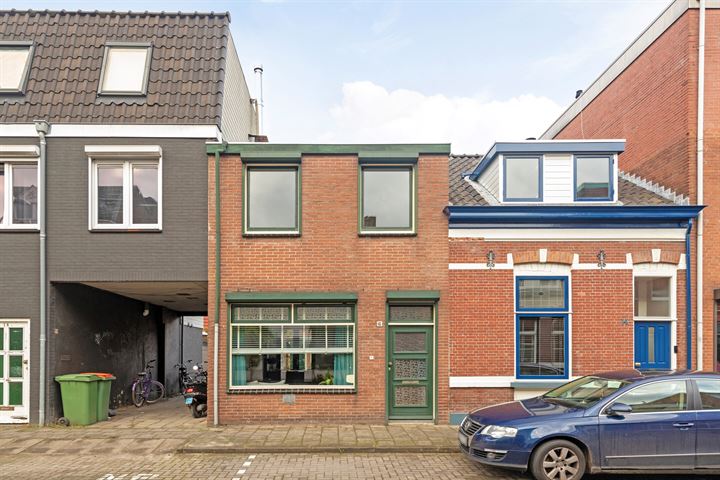 Beekstraat 16 in Breda foto