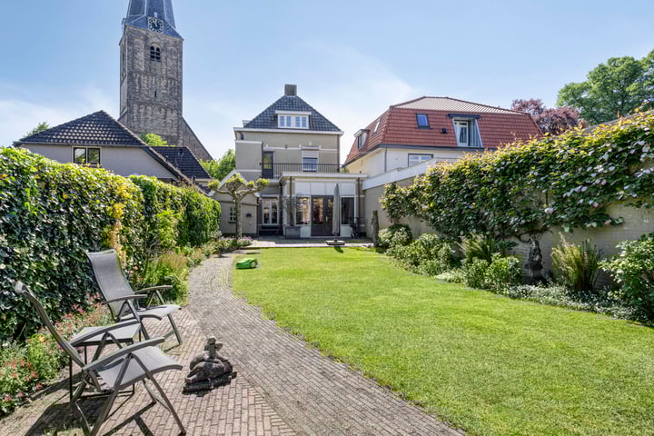 Beekstraat 16 in Epe