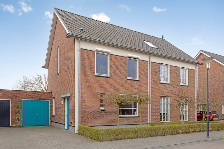 Beekvloed 71 in Volkel foto