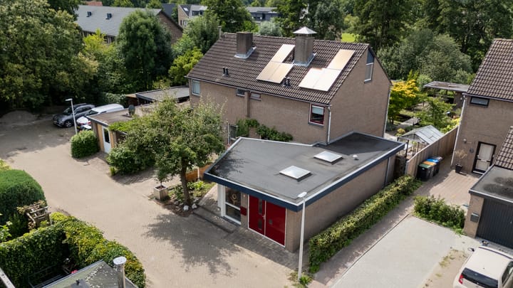 Beekweide 65 in Epe foto