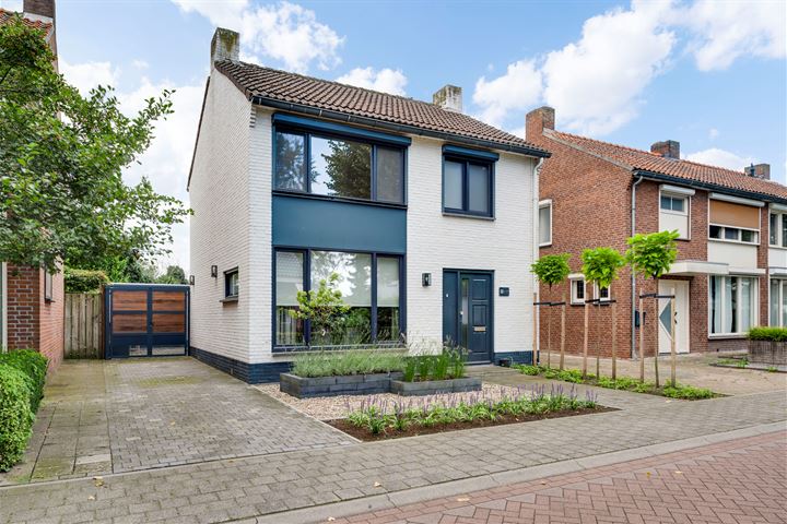 Beeleweg 11 in Stramproy foto