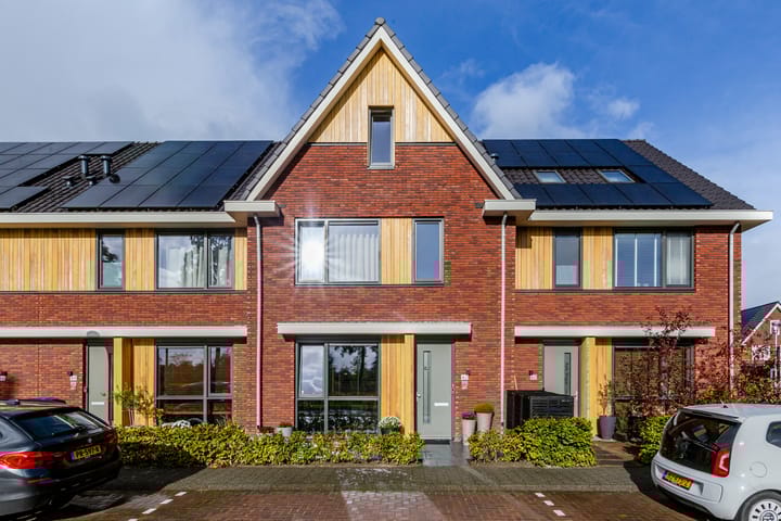 Beemdlaar 62 in Almere foto