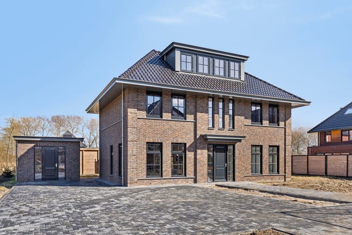 Beemdlaar 75 in Almere