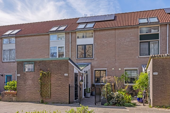 Beemsterstraat 517 in Amsterdam foto