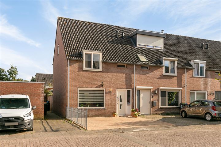Beertastraat 4 in Tilburg foto